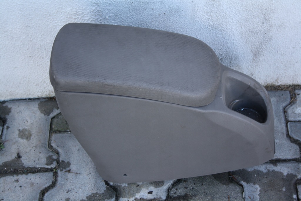 фото №1, Подлокотник renault kangoo ii 8200508402 8200462029