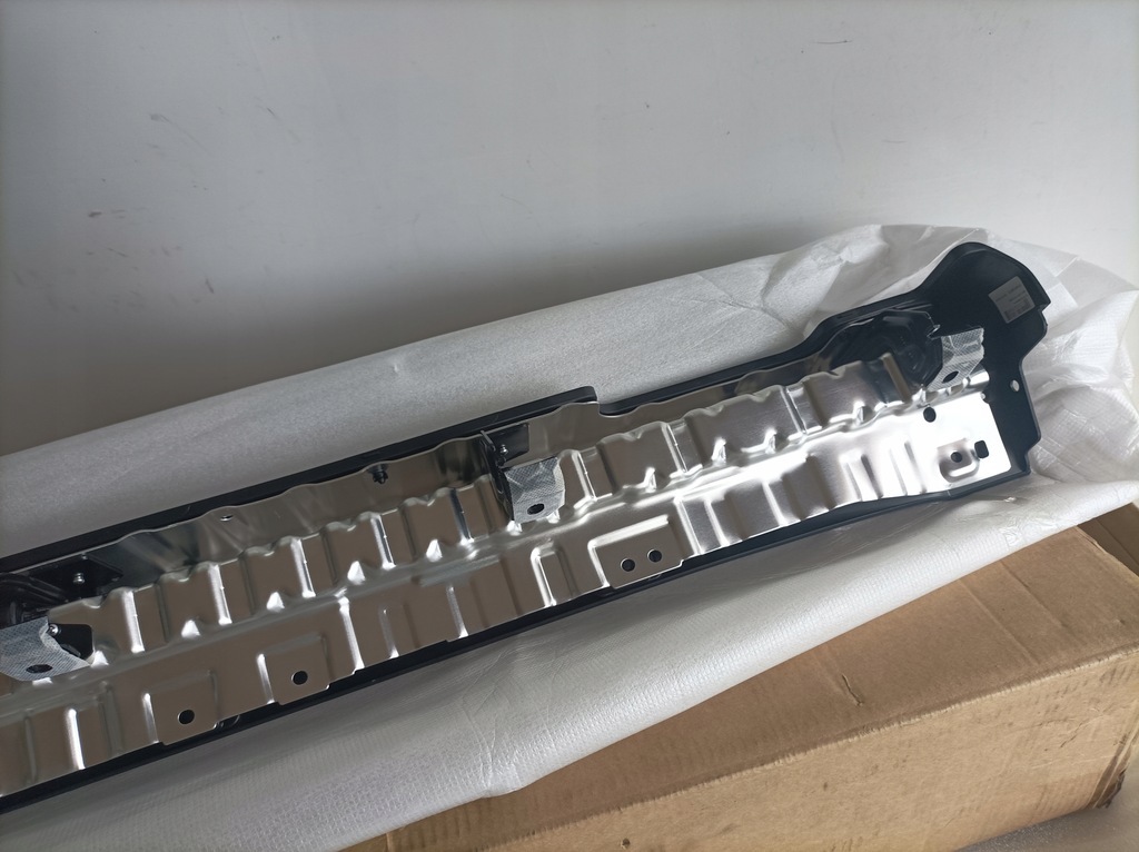 фото №10, Kia sorento порог подножка боковой правый 20-23