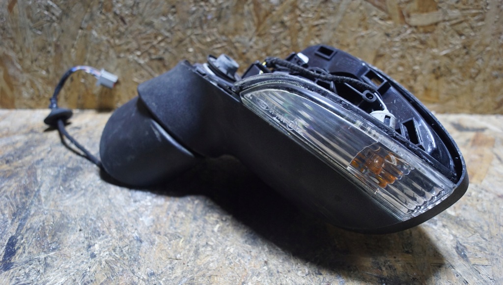 фото №6, Ford fiesta mk 7 зеркало левая 6 pin uk