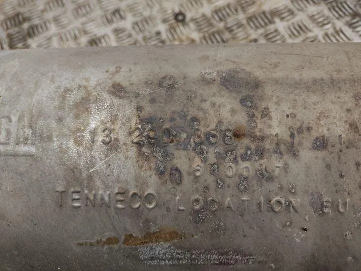 фото №11, Гаситель opel astra j gtc 13290368 1.69l дизель 81kw 2011