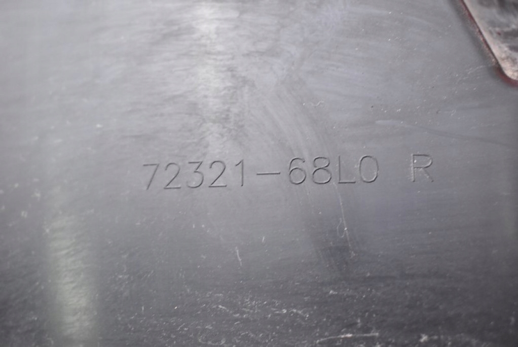 Підкрилок праве перед передні 72321-68l0 suzuki swift 5 v mk7 vii 10-15 в Україні