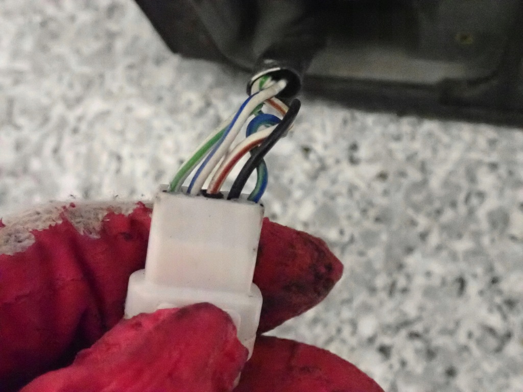 фото №11, Mitsubishi space star зеркало левая электрический