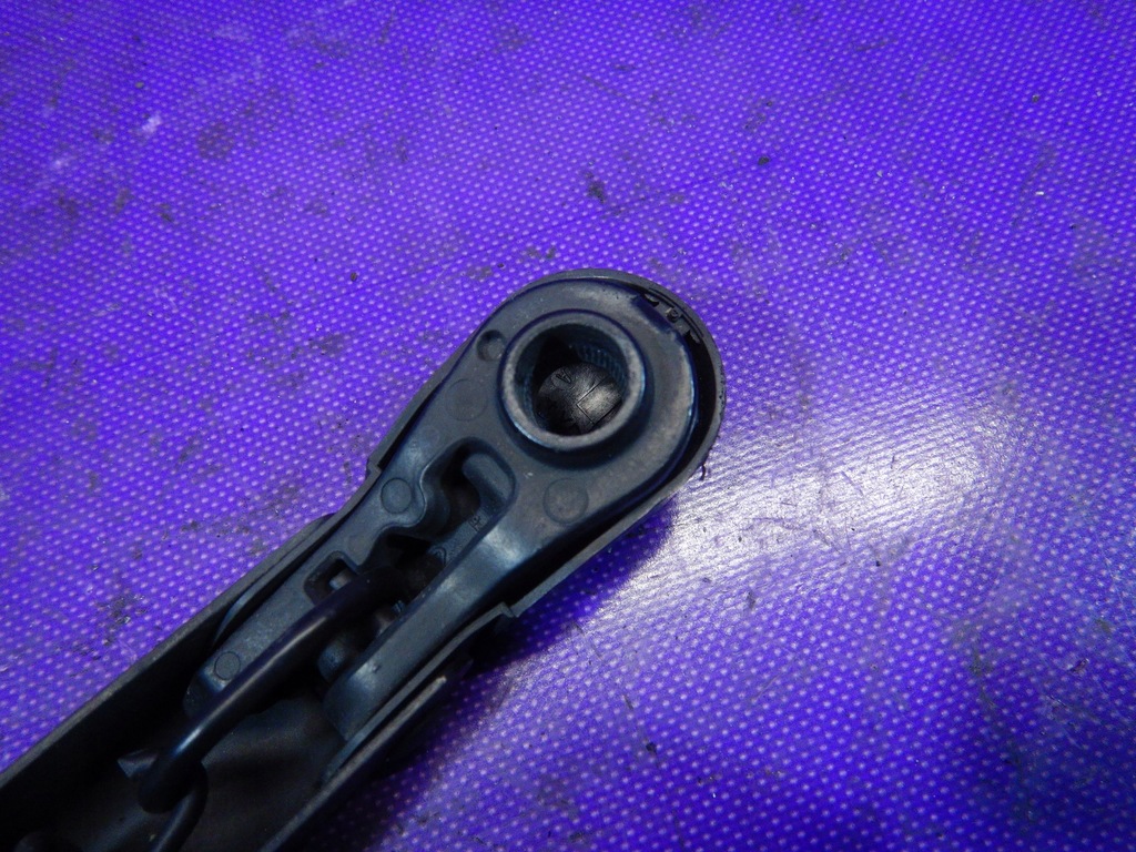 фото №4, Peugeot 1007 рычаг дворники правое 9646460180