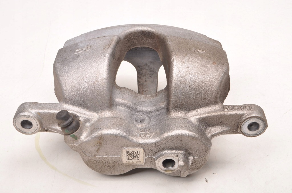 фото №7, Mercedes eqb x243 суппорт тормозной левый перед 24r a1774210701