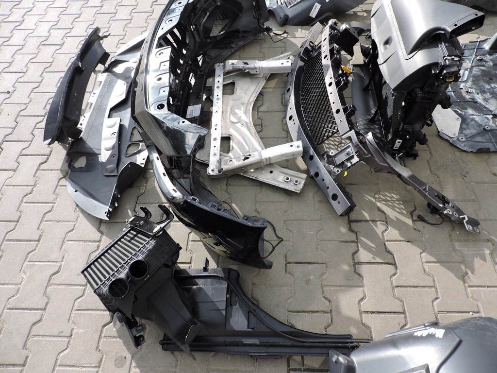 фото №6, Перед kompletny maserati ghibli gransport карбон