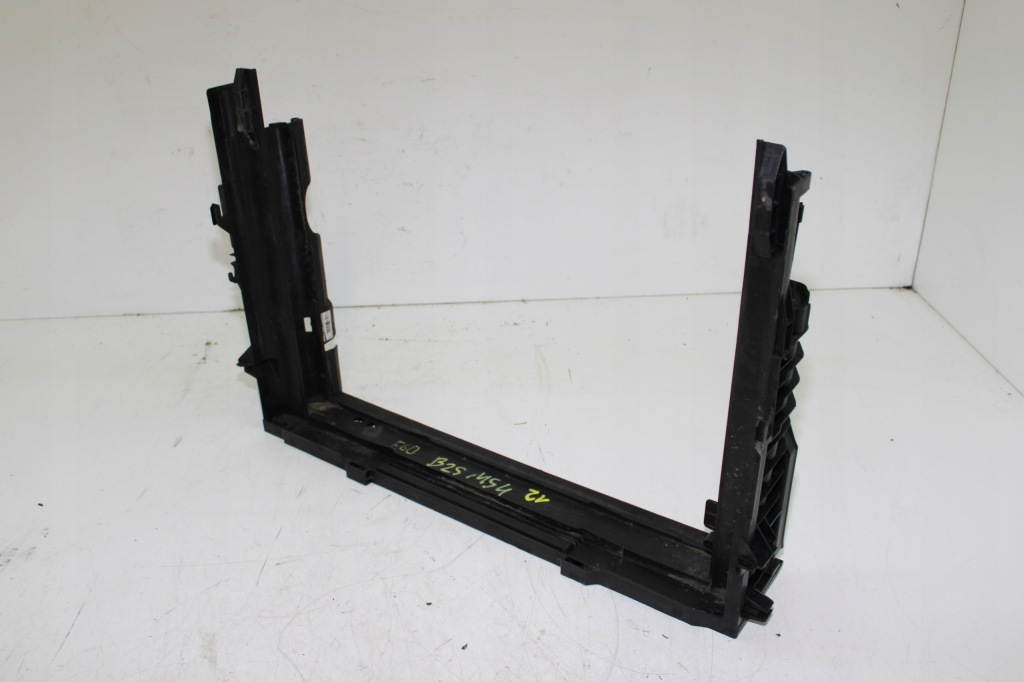 Рамка корпус радиатор bmw 6 e63 e64 e60 7545866 бензин в Украине
