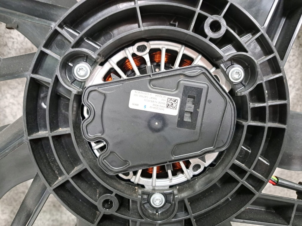 фото №6, Bmw x3 g45 20d вентилятор корпус 7826979 400 w