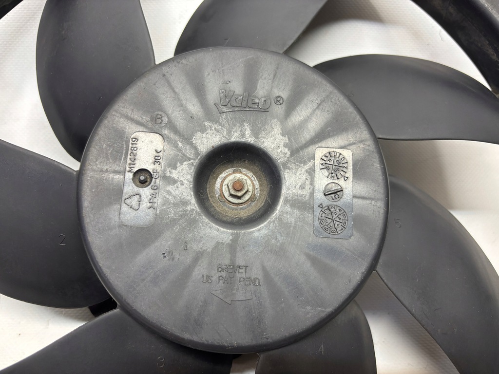 фото №9, Ford fiesta mk7 корпус вентилятора вентилятор m142819