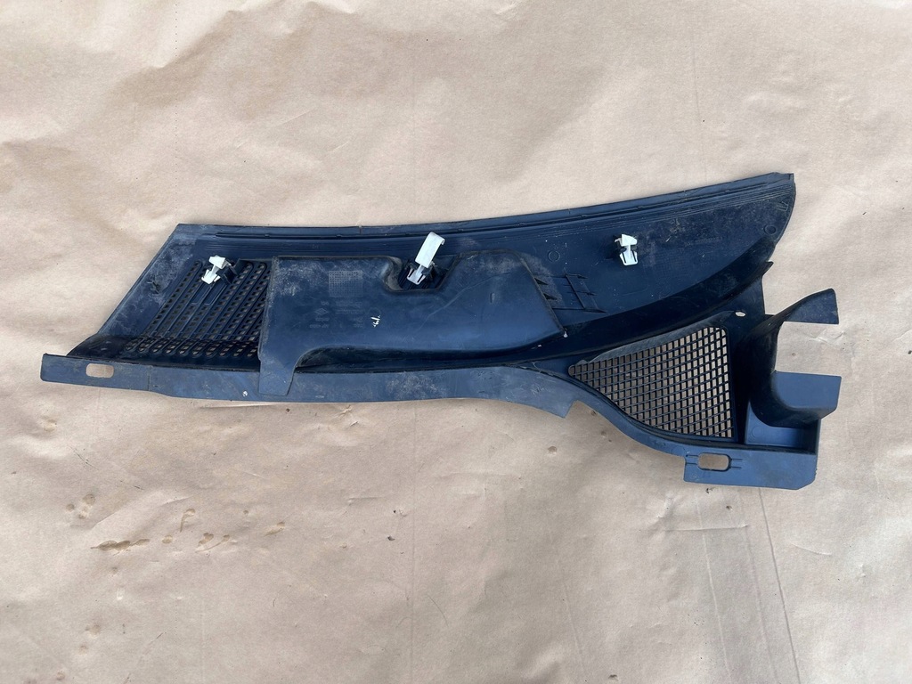 фото №2, Жабо праве передні 8200050331 renault scenic i