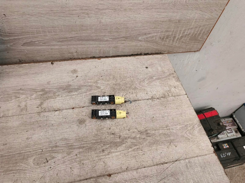 фото №1, Датчик датчик удара подушек a4545400117 оригинал