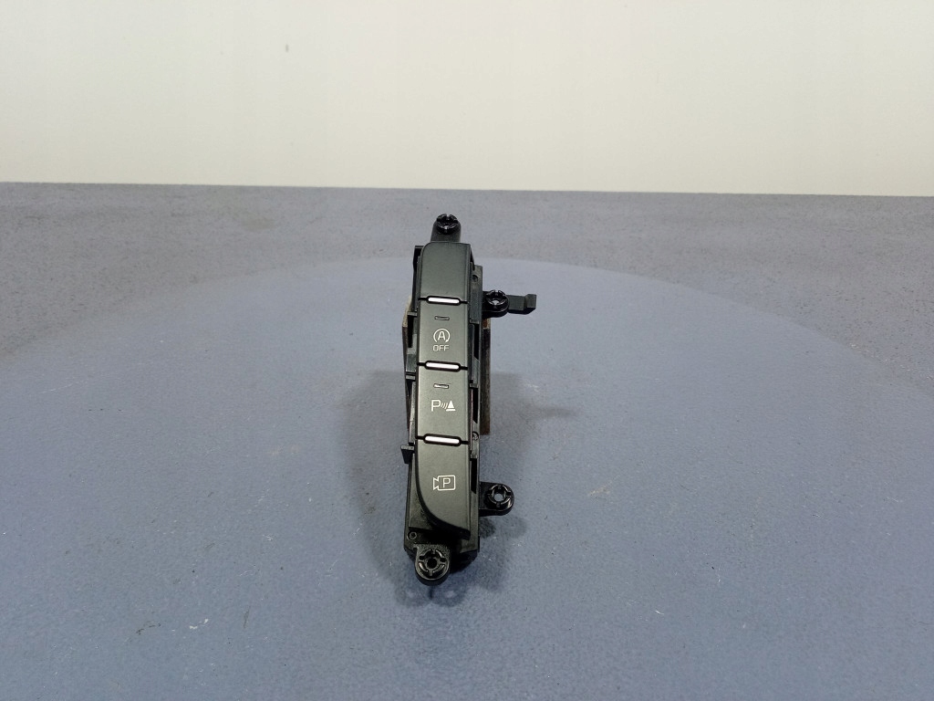фото №1, Kia ceed iii панель запуск стоп pdc камери 93300-j7ab0