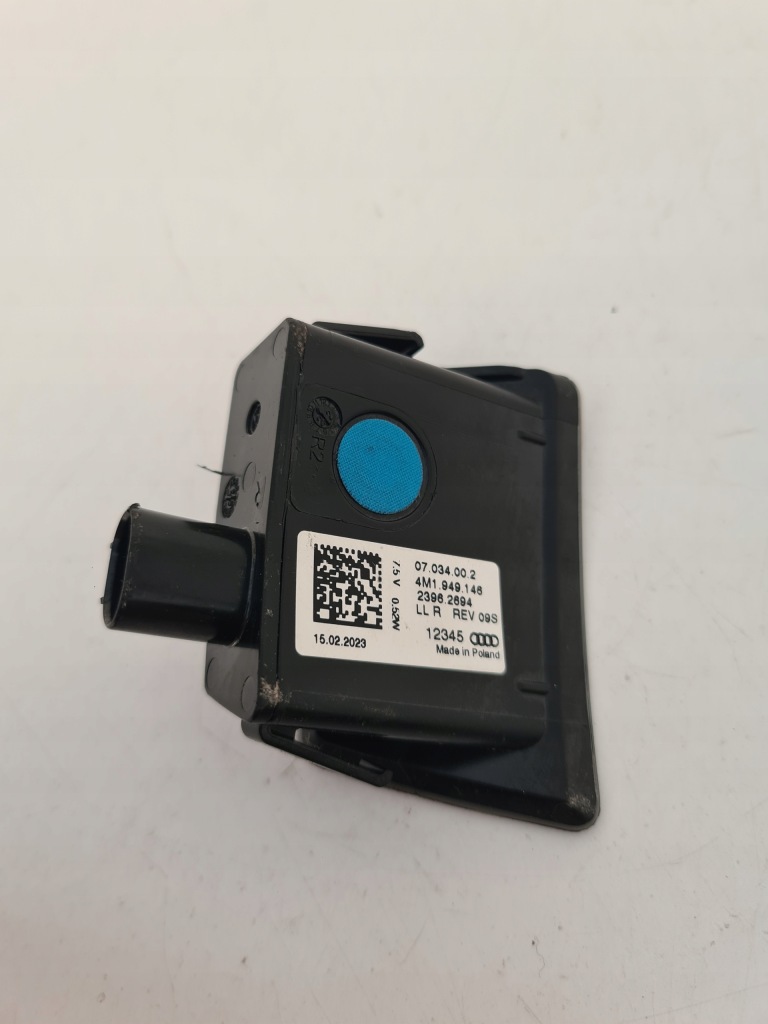 фото №4, Лампа асистент поперечина руху audi q5 q7 4m1949146