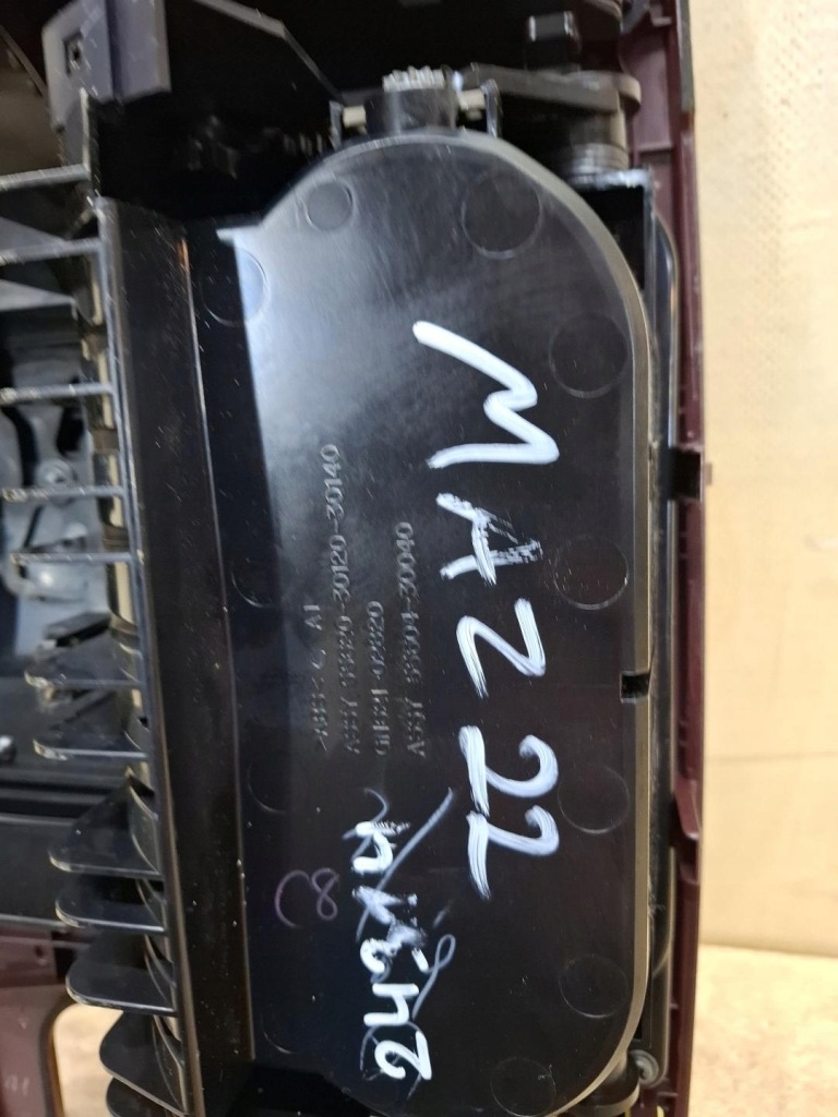 Декоративна накладка тунель середнього lexus gs 3 2007 55604-30040 Зі Шроту