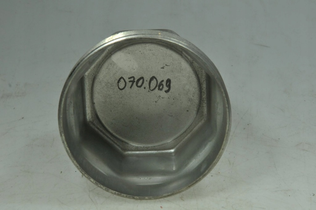 фото №1, Кришка ступиця sampa 070.069