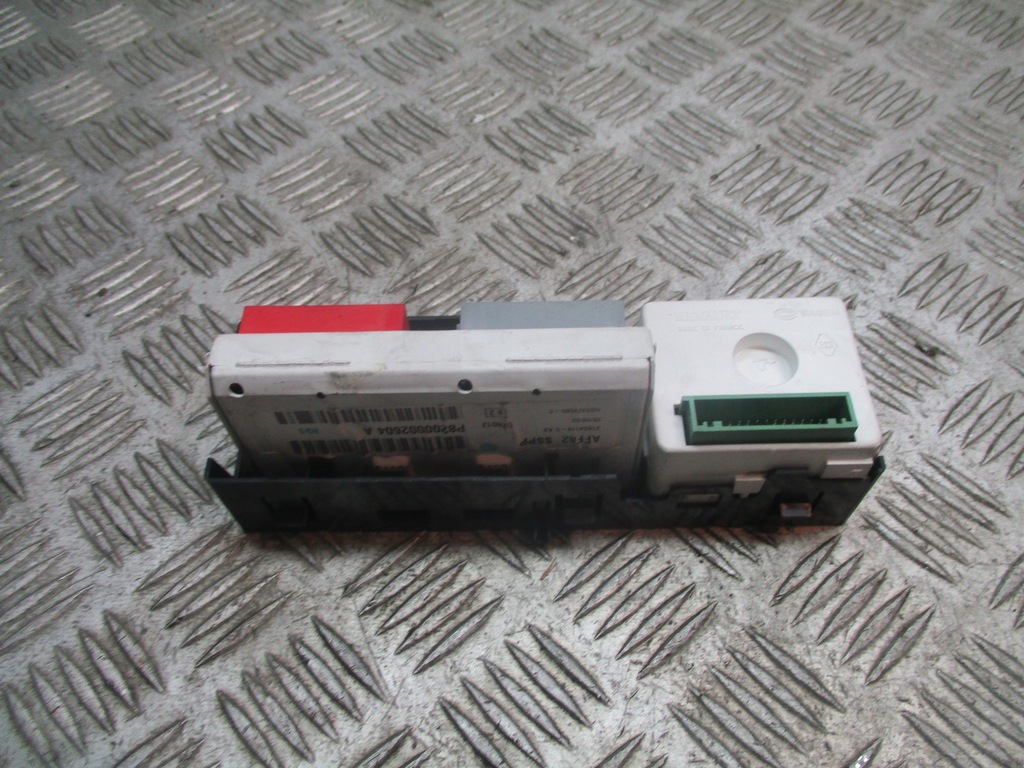 фото №3, Дисплей радио renault laguna ii p8200002604a