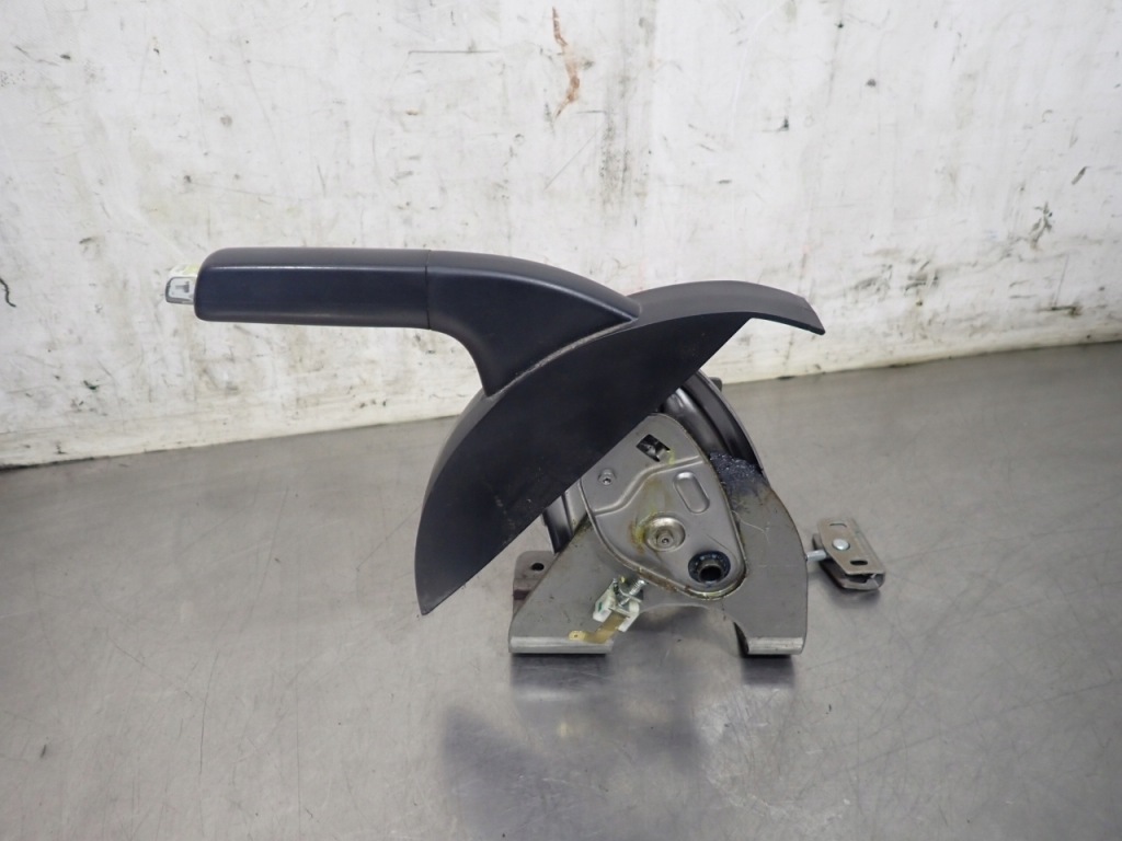 Купить Рычаг ручного тормоза nissan qashqai 1 2.0