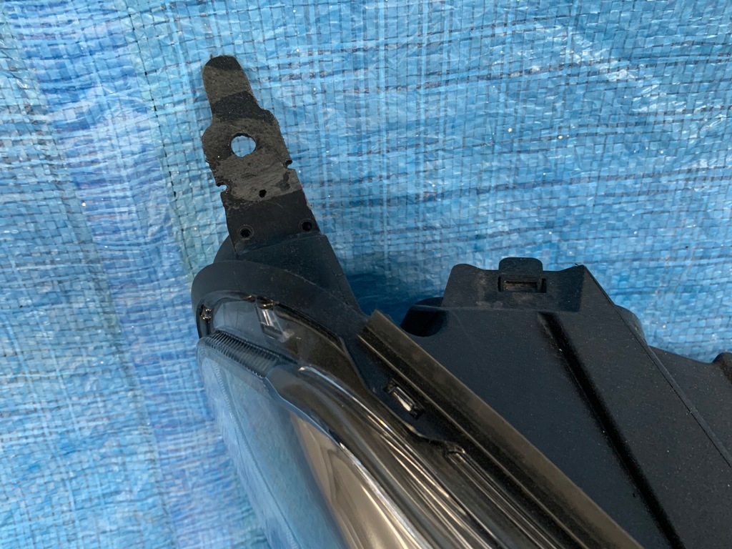 фото №7, Opel vivaro iii zafira d левая правая лампа ксенон