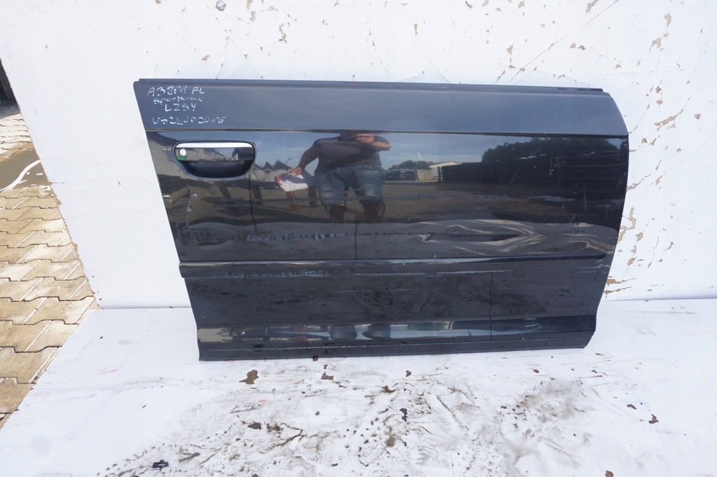 фото №1, Дверь правый перед audi a3 8p 8p1 lz9y