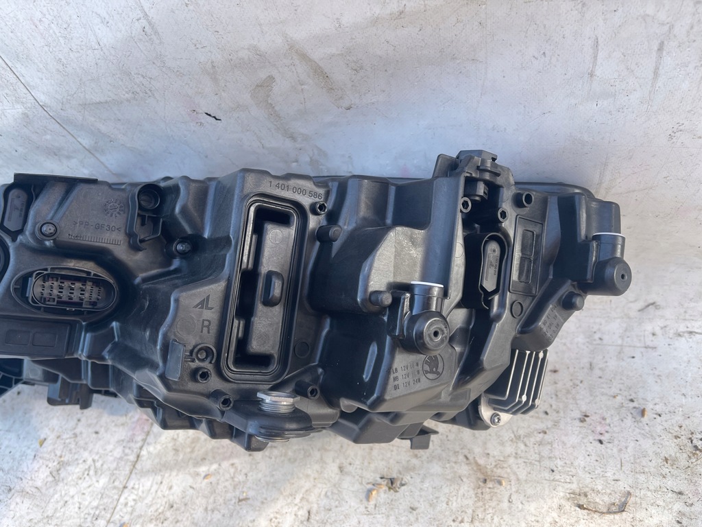 фото №9, Лампа правая skoda octavia iv crystal full led 2020