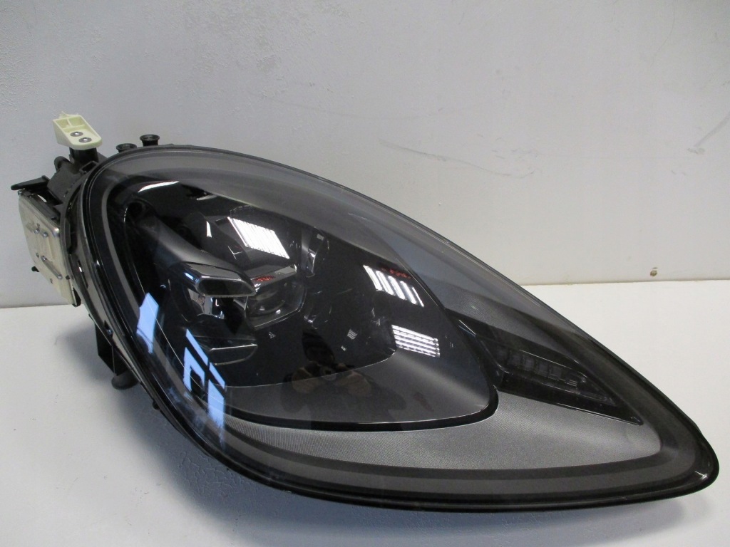 Фара cayenne 9y0 full led 9y0941034ak правый Киев