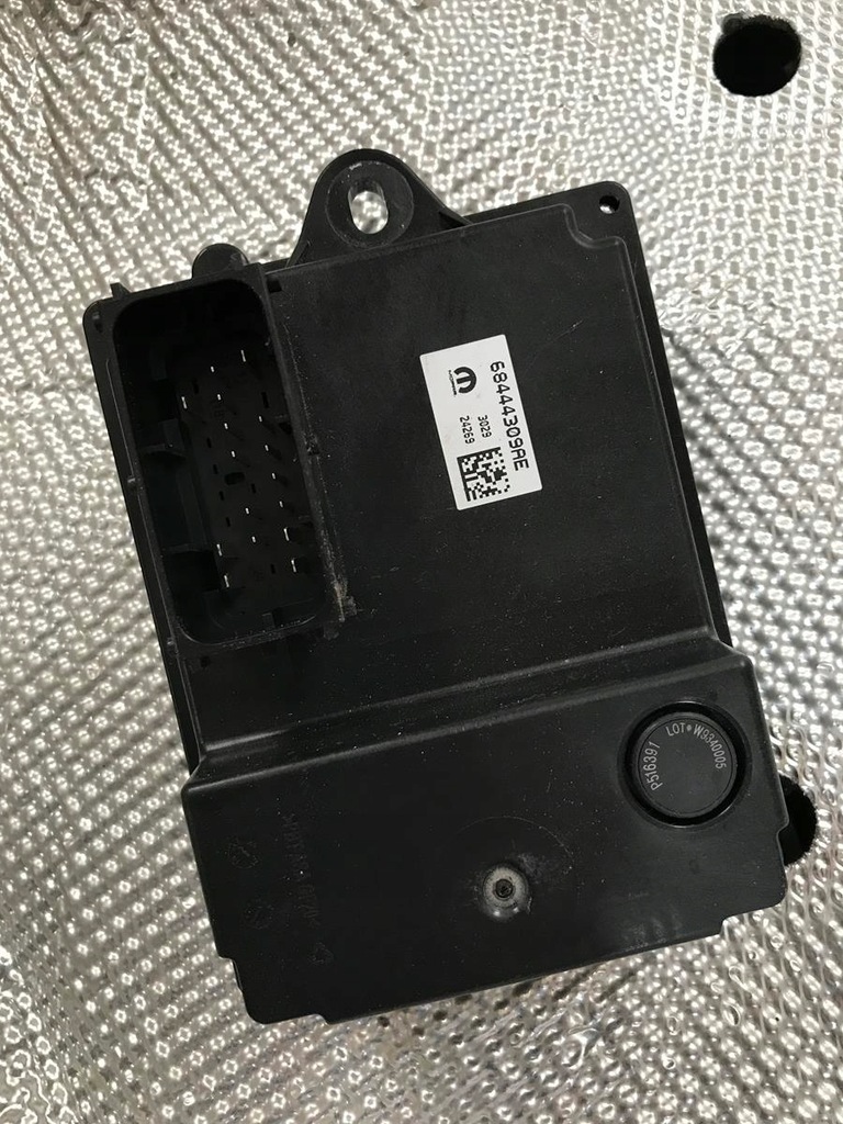 фото №1, Dodge ram 2019-2022 модуль блок управления