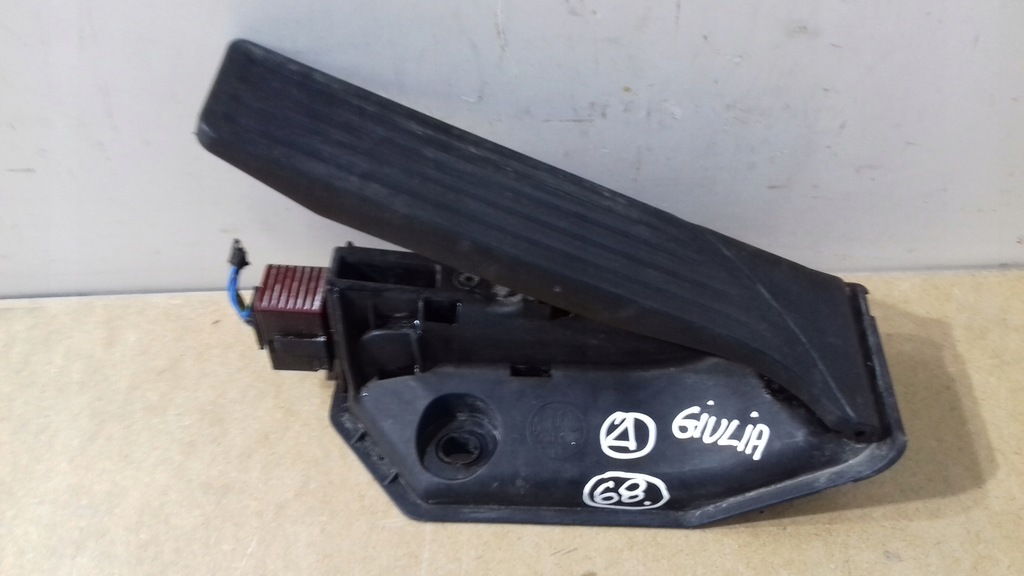 фото №1, Педаль потенциометр газа alfa romeo giulia