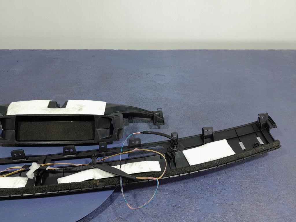 фото №7, Toyota corolla xi e16 lift накладка жабо повітрозабірник повітря 55950-02270