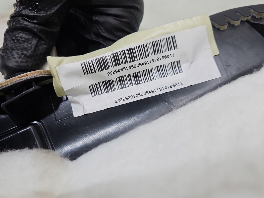 Накладка сидіння задні mercedes w222 3.0 cdi 656929 Київ