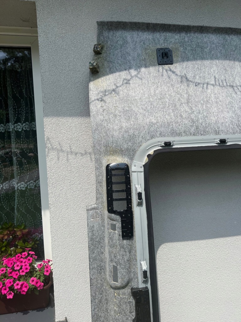 Bmw x1 f48 потолок panorma оригинал czarna 9459403 набор Доставка