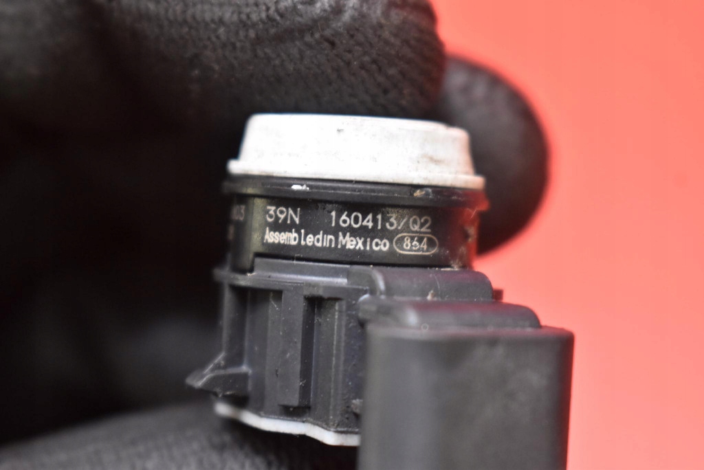 Датчик парковки перед pdc 1048473-04-a tesla model x 90d 15-21 Киев