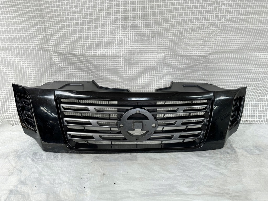 фото №1, Nissan navara d23 15- решітка радіатора