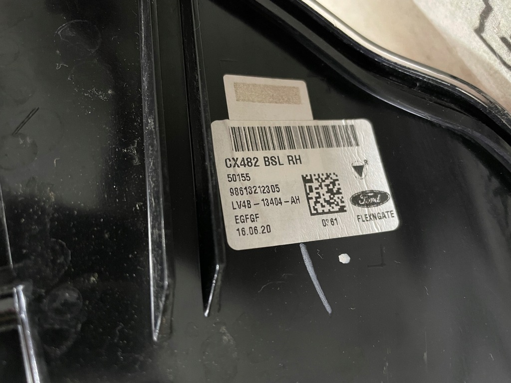 фото №8, Ford kuga mk3 лампа правий задня