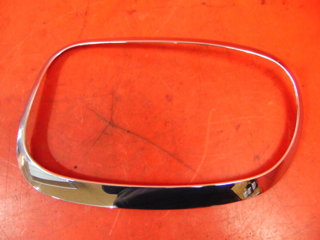 фото №1, Mini countryman r60 рамка лампы правая задняя задняя