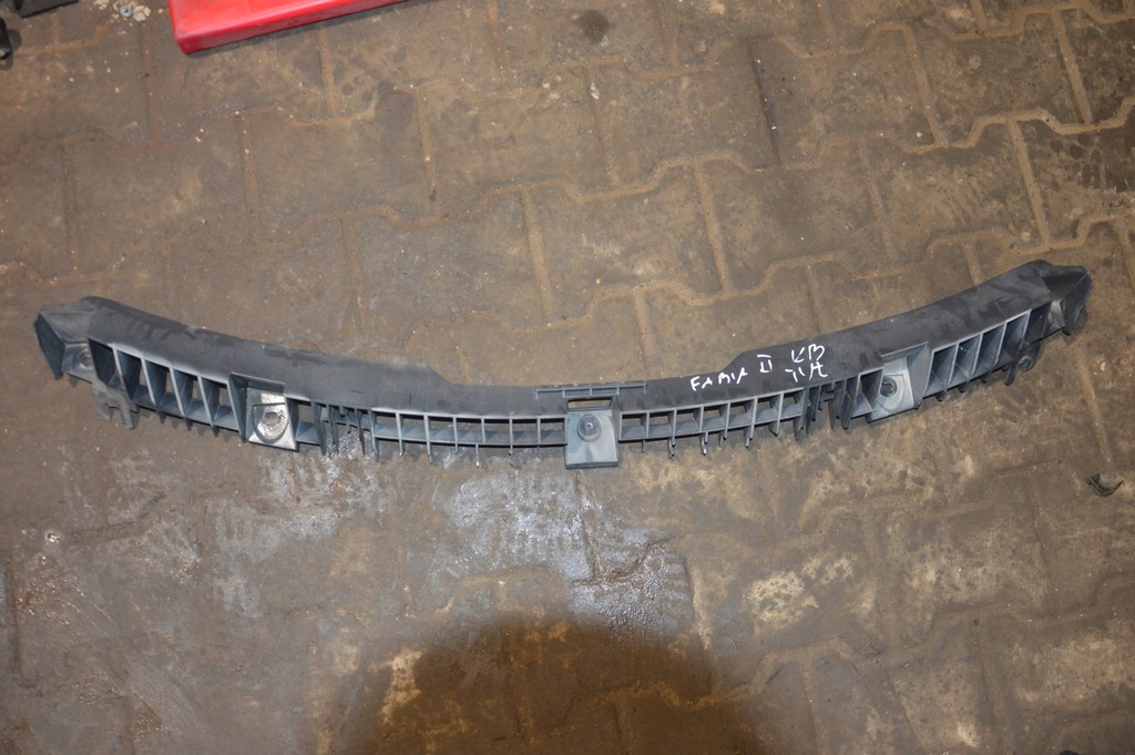 фото №1, Skoda fabia ii жабо