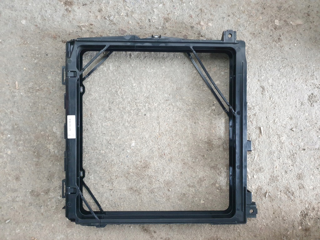 фото №1, Taycan audi e-tron gt рамка рама радиатора конденсатор кондиционера oem