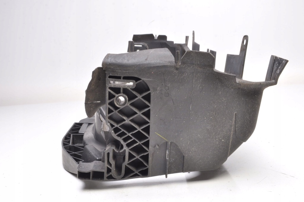 фото №8, Bmw f40 2.0 воздуховод воздуха верхний 7461583