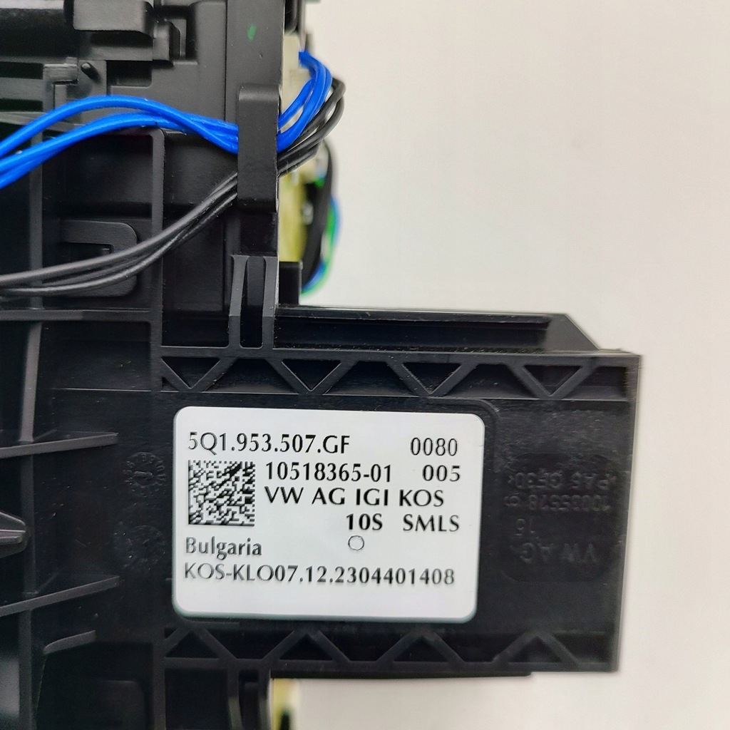 фото №9, Skoda enyaq iv 2024 рычаг / переключатель поворотники