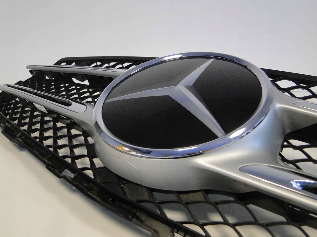 фото №4, Mercedes glc 253 решётка радиатора решётка радиатора радар подогрев пластина