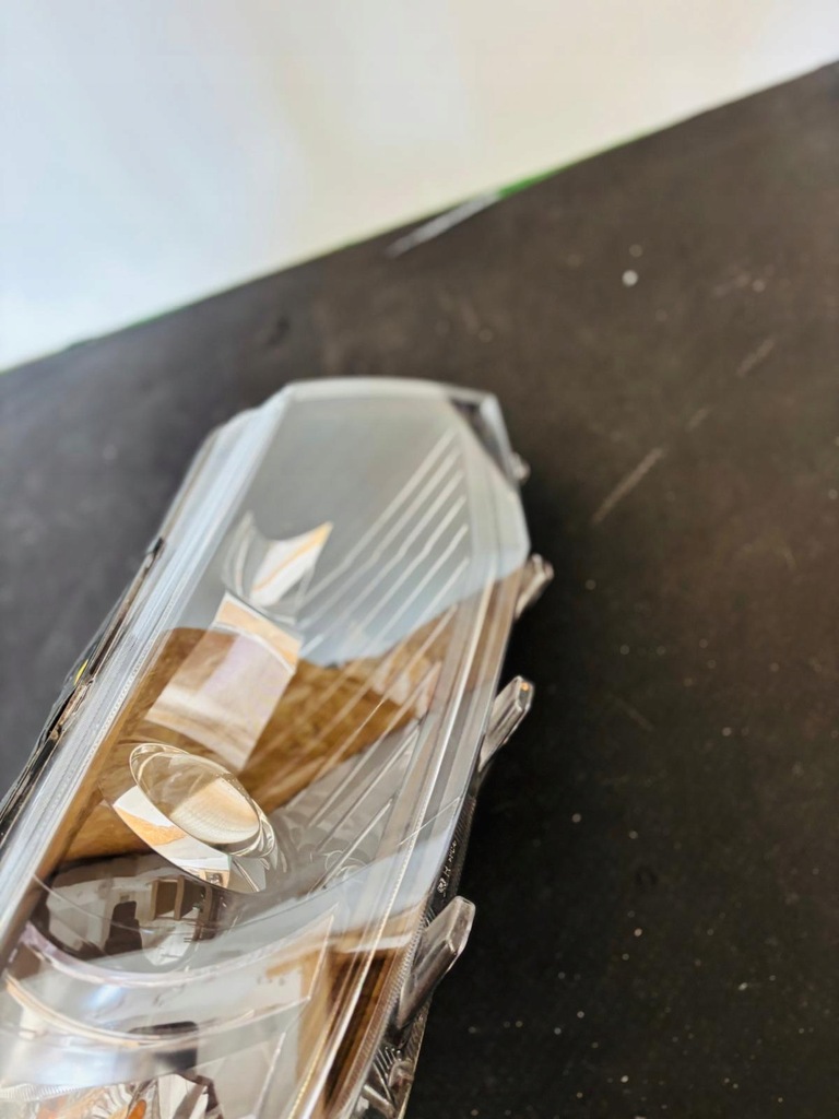 фото №10, Лампа левая фара левый skoda octavia 3 iii bi ксенон поворотный + led 18s eu