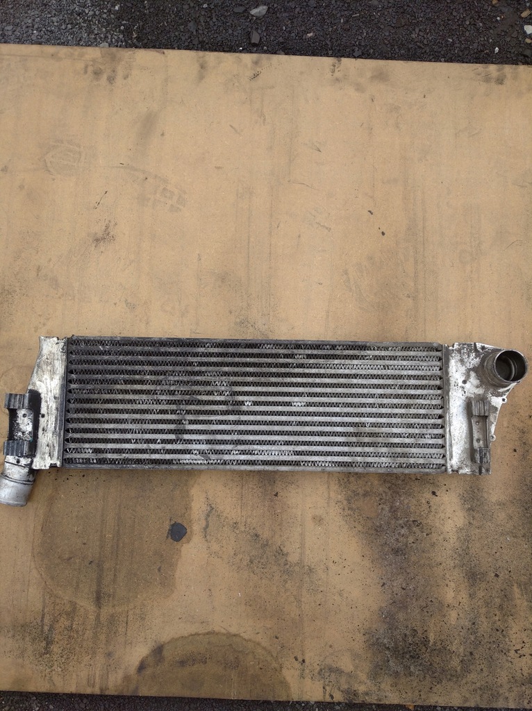 фото №1, Радиатор интеркулер 8200115540 renault