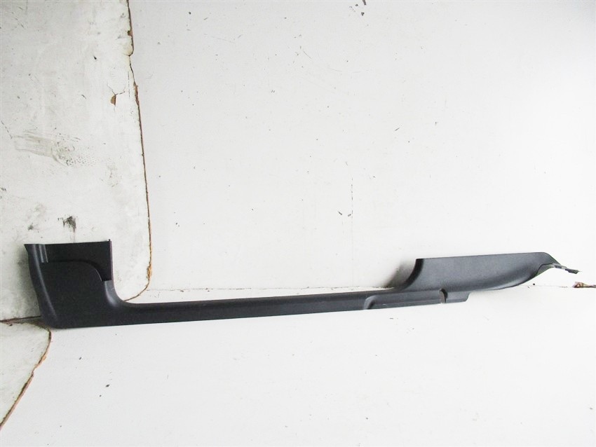 фото №1, Seat оригінальний номер 6j3863484 молдинг поріг накладка поріг