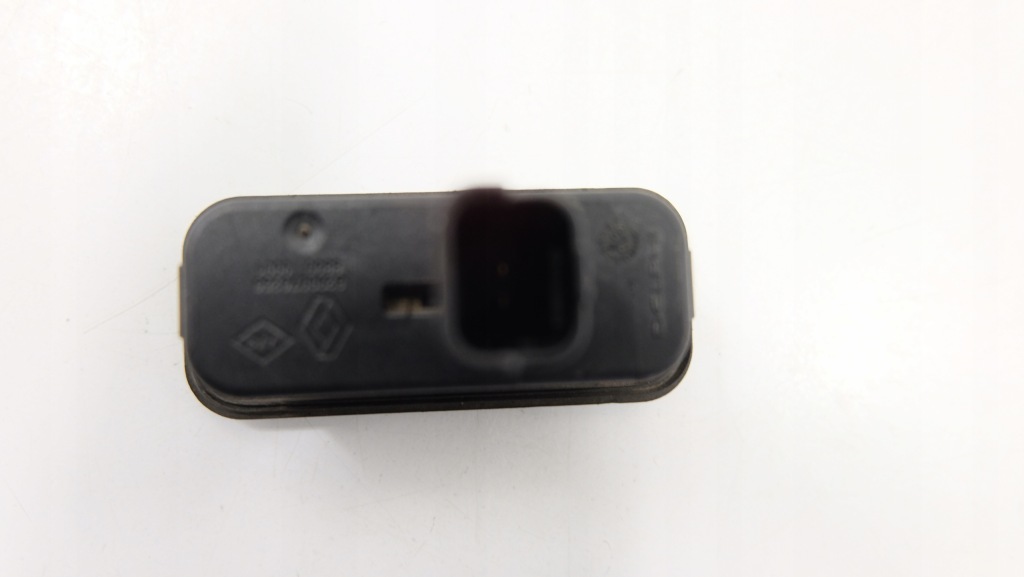 фото №2, Renault scenic ii кнопка открывания крышки