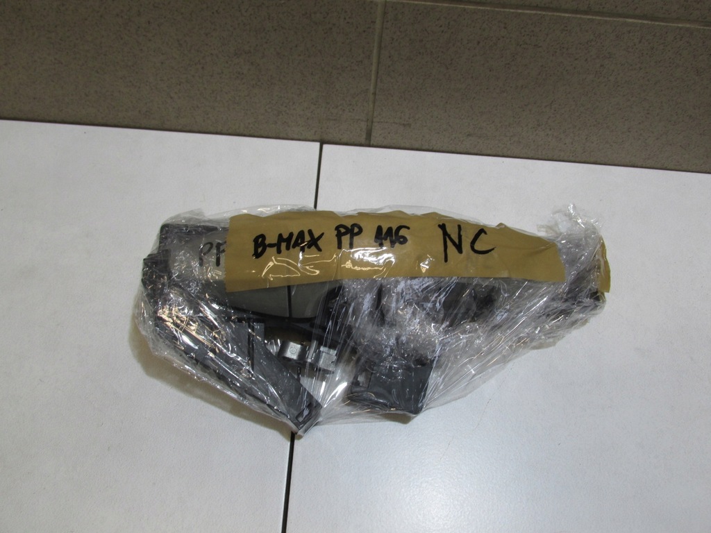 фото №4, Ручка перед правая цвет nc b-max 2013 rok