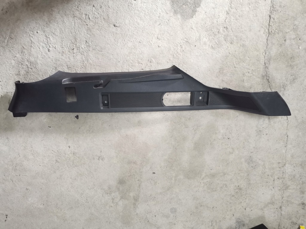 фото №1, Mazda 6 gh кронштейн кронштейн полиця права