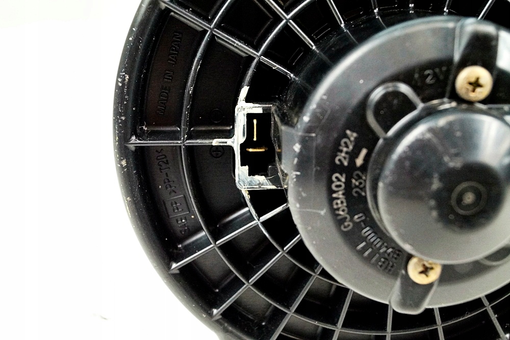 фото №3, Mazda 6 вентилятор воздуходувка обдув gj6ba02