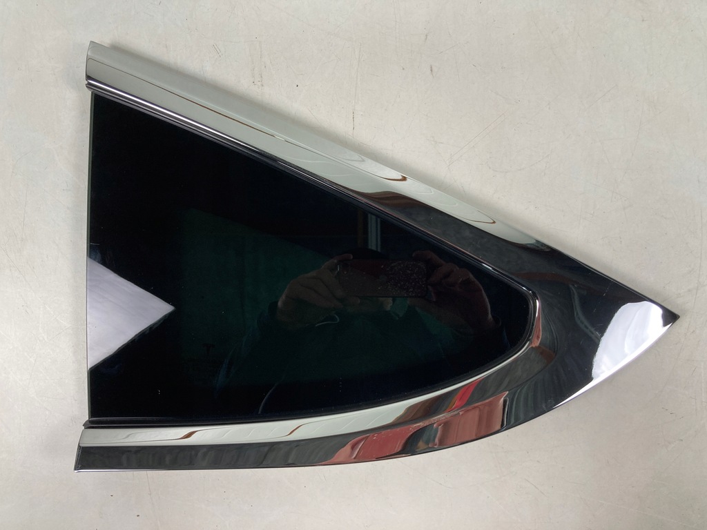 фото №1, Стекло кузовная левая tesla x