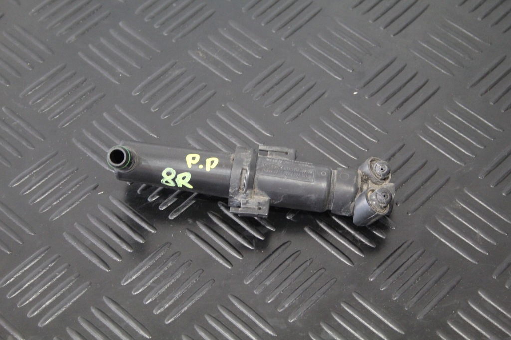 фото №1, Омыватель лампы правый перед audi q5 8r0