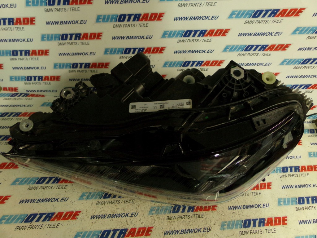 Bmw g42 лампа full led ліва 8083635 Ціна