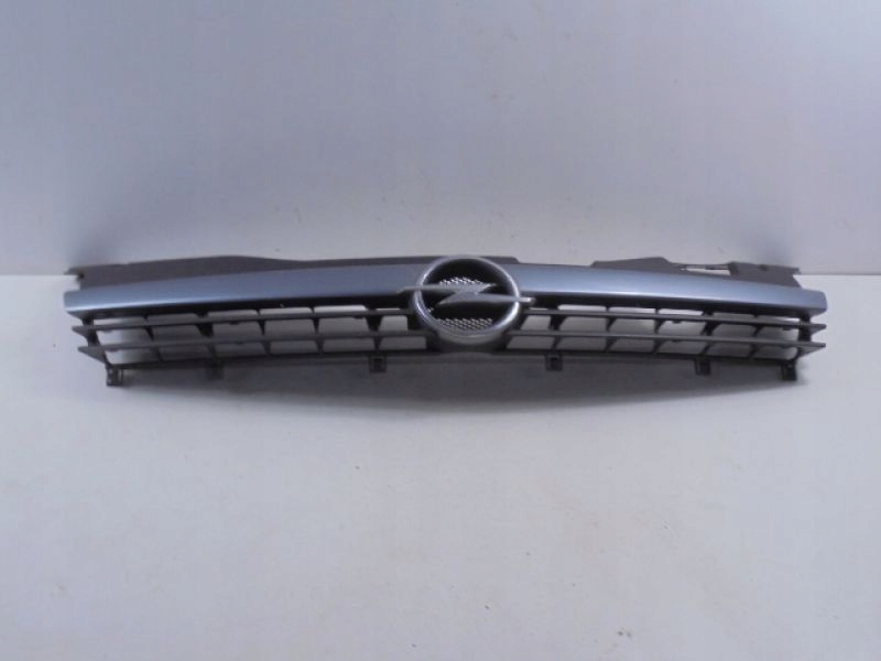 фото №11, Opel astra h 3 iii 04-06 решётка радиатора решётка радиатора 13108463