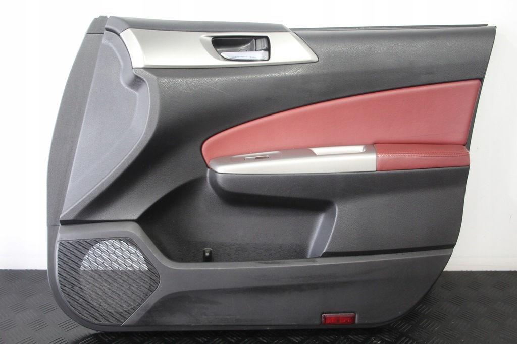 фото №1, Обивка обшивка дверь правый перед subaru forester iii 3